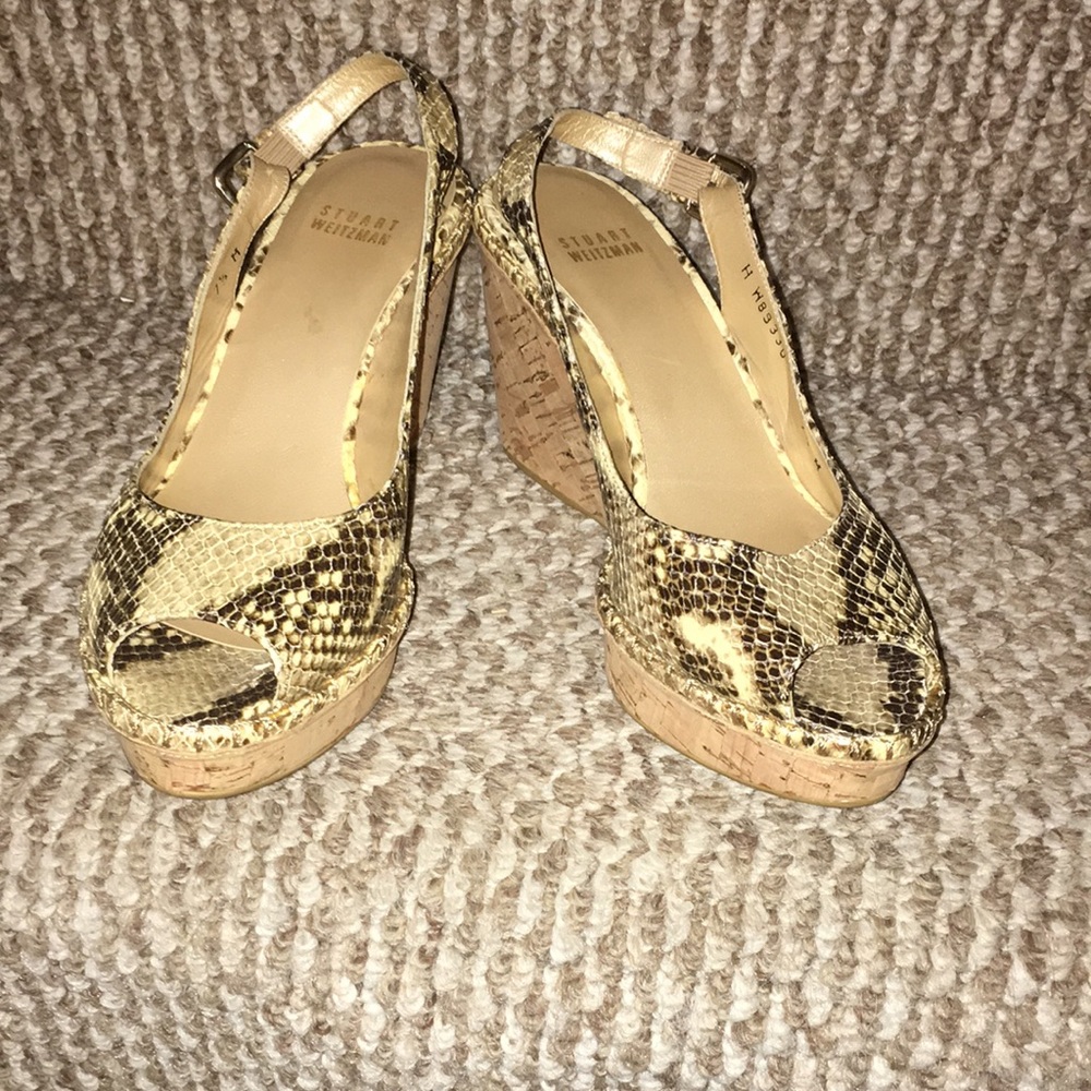 Stuart Weitzman Python Print Leather Peep Toe Sli… - image 4